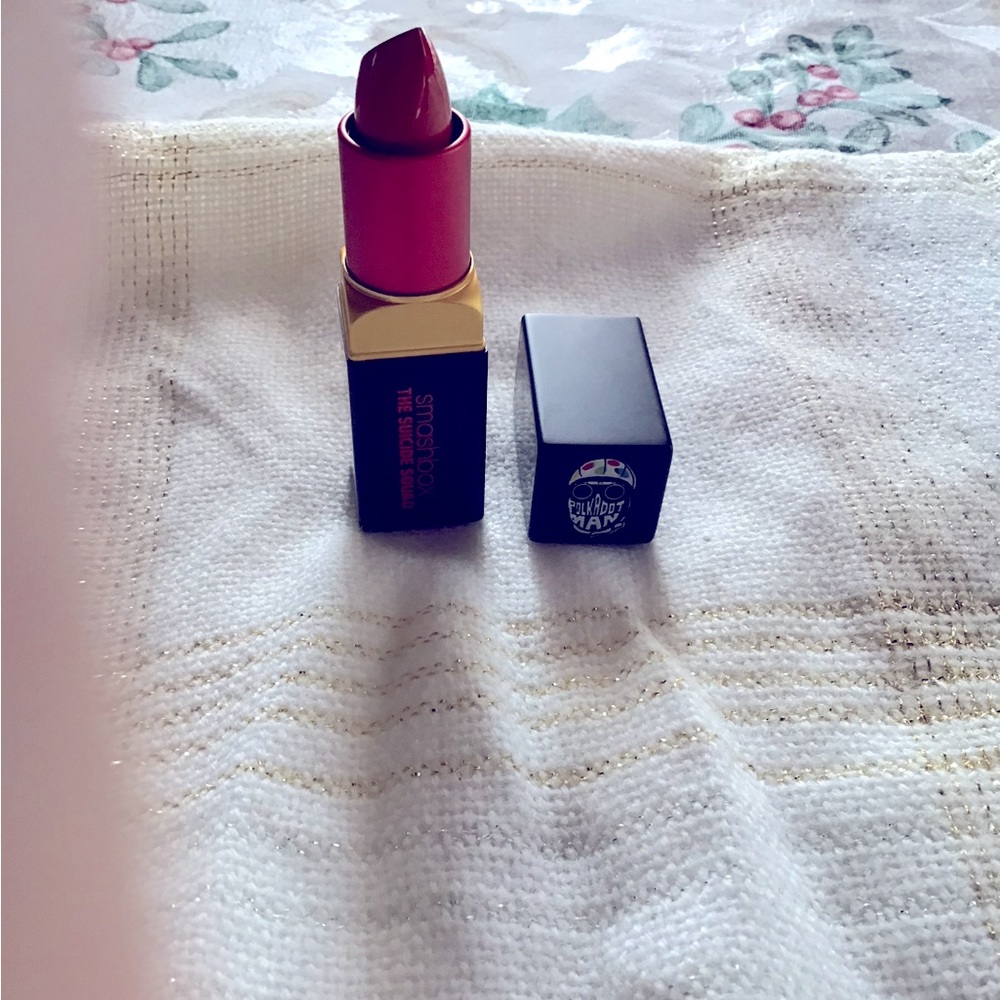 Smashbox Suicide Squad Lipstick in Polkadot Man